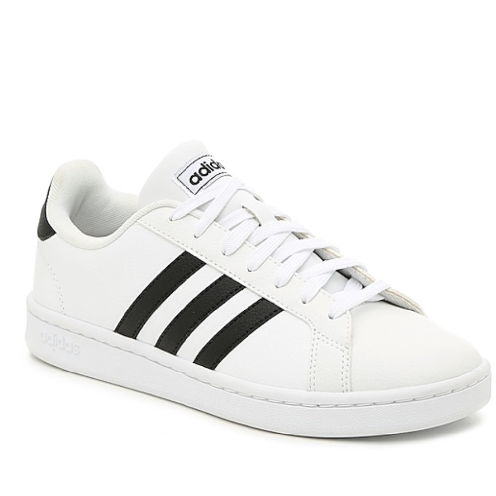 BRAND NEW Adidas Grand Court Sneaker